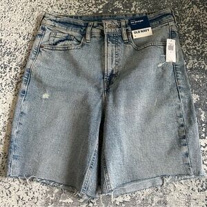 NWT- high rise straight cut offs